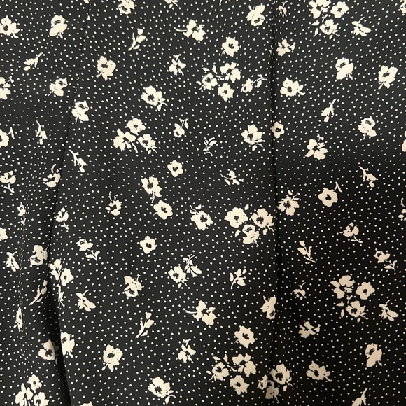 Tilly’s Full Tilt floral print skirt - Picture 3 of 3